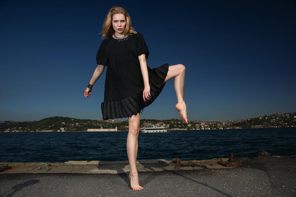 Model Dress Black
