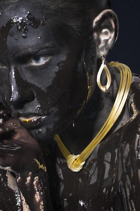 Black Chocolate Paint