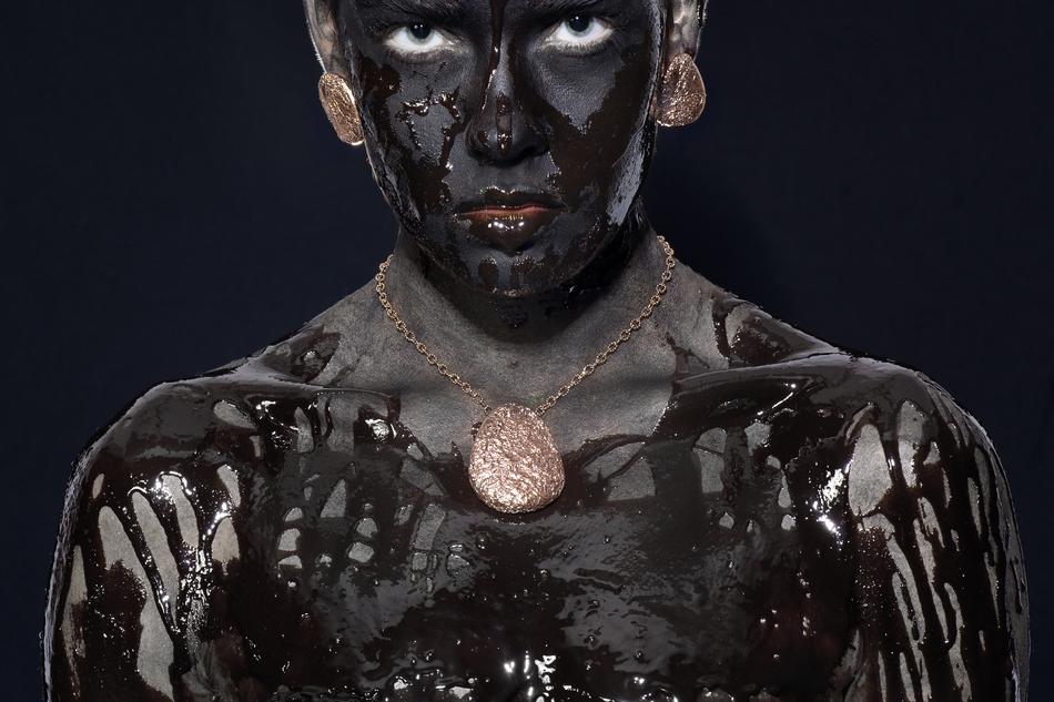 Black Chocolate Paint