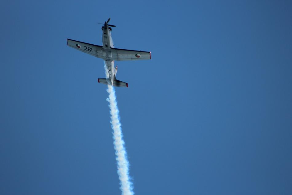 Airplane Airshow Smoke