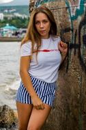 Girl Sea tree