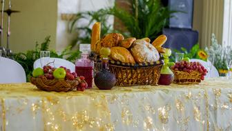 Bread with fruit on the table