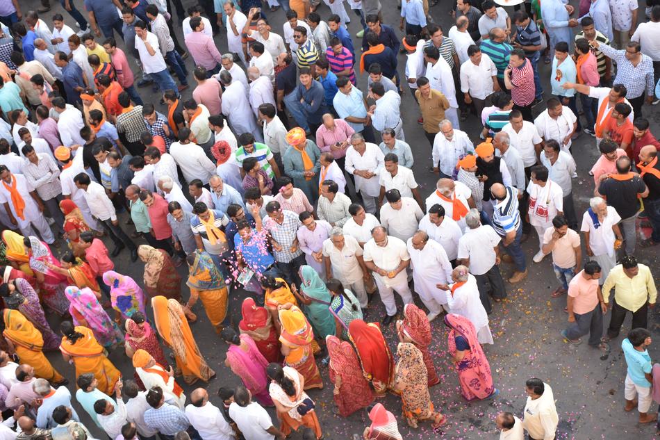 Croud Indian