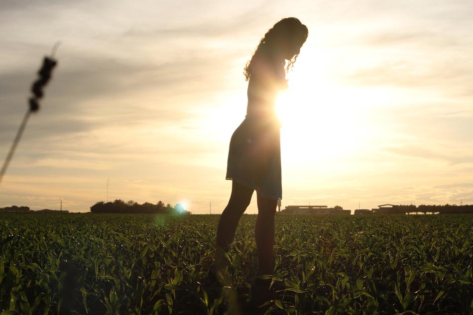 Simple Girl sunset