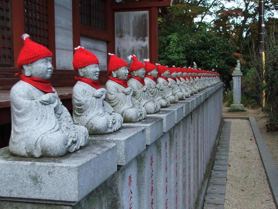 Takahata Fudo Buddhism