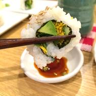rice rolls with sauce