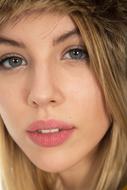 Model young Girl face