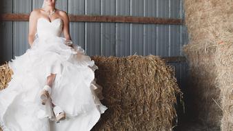 wedding photo shoot on straw