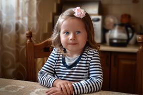 Baby Portrait pink bow