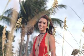 Model Girl dry grass