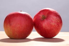 Two big delicious apples