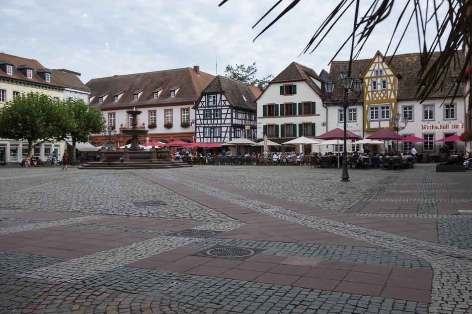 street and Building Architecture in City