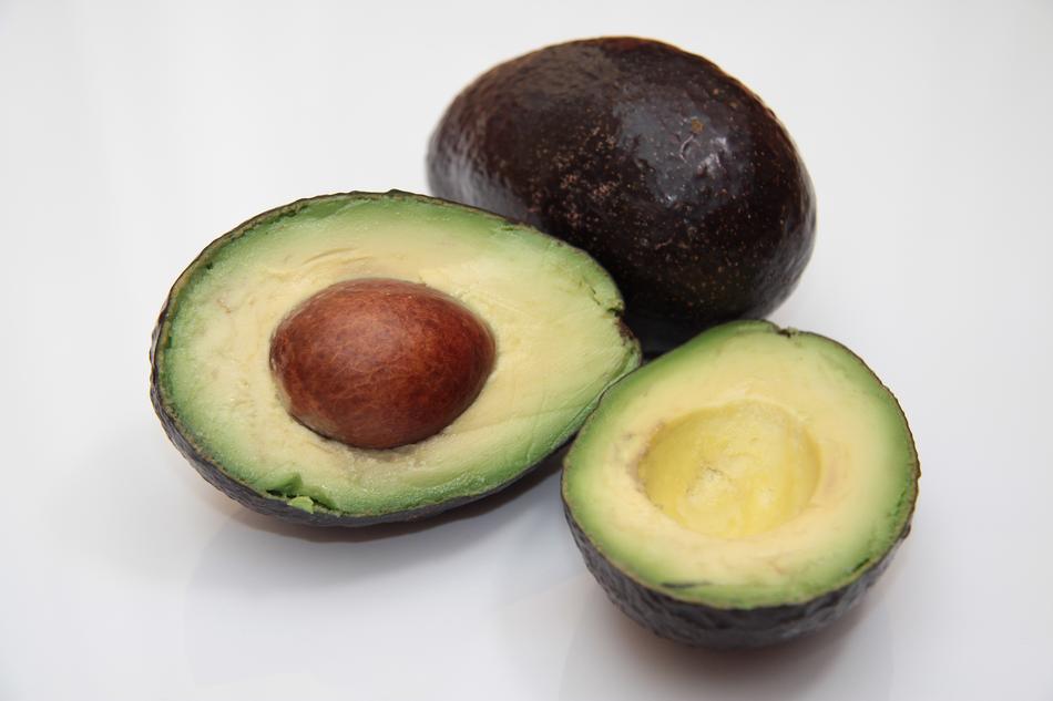 fresh avacado sliced