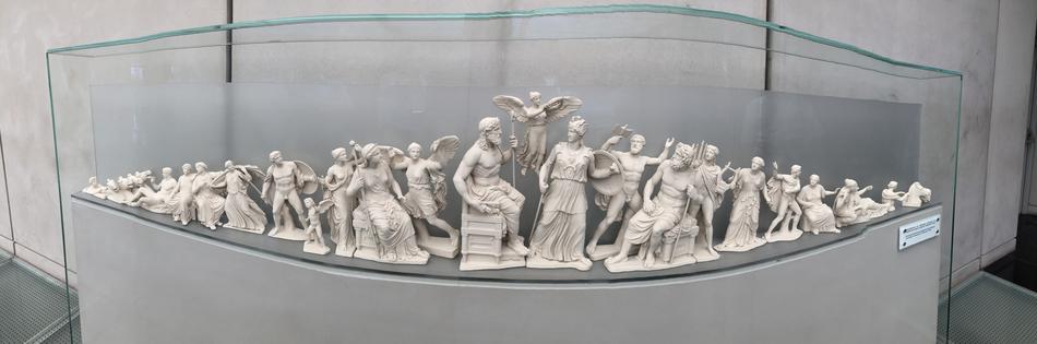 Statue Greek Sculpture