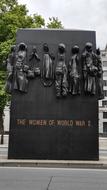 London Monument Women 2Nd World