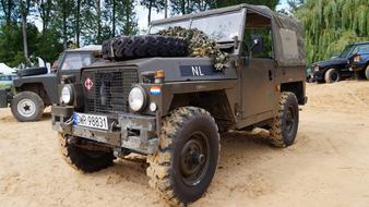 Land Rover Antique Auto Historic