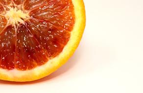 Citrus fruit slice