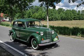 Auto Opel Olympia