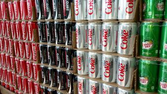 colored iron cans