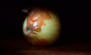 skinned onions