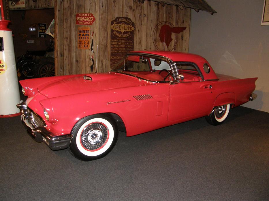 Car Thunderbird Antique