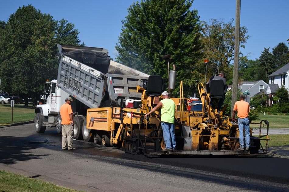 Road Paving Truck