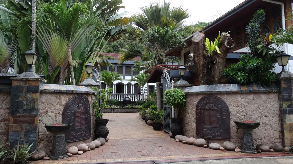 old House in beautiful Garden, seychelles