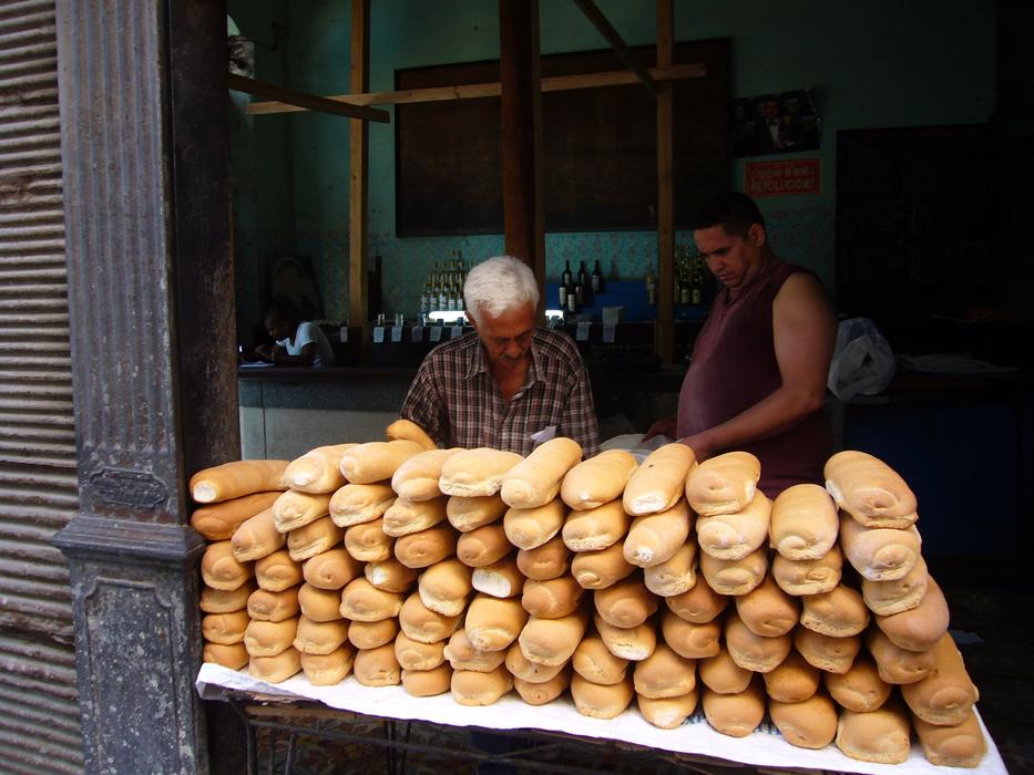 Cuba Baker