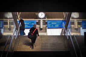 Railway Station Platform Central