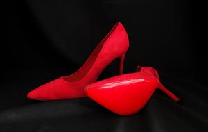 Graphic High Heels Erotic