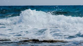 sea beautiful waves on the beach