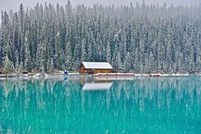 Cabin Lake Louise Canada