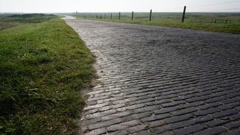 Cobblestones Away Wide