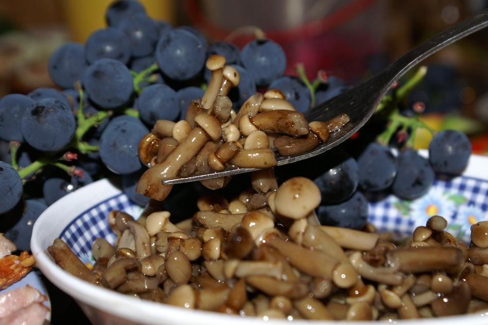 mushroom pickles