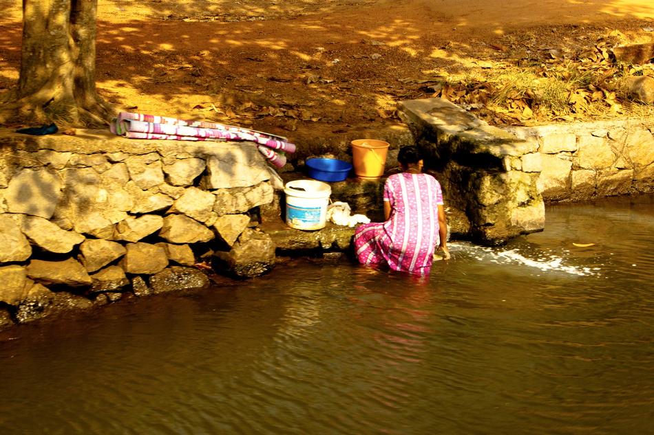 India Woman Laundry
