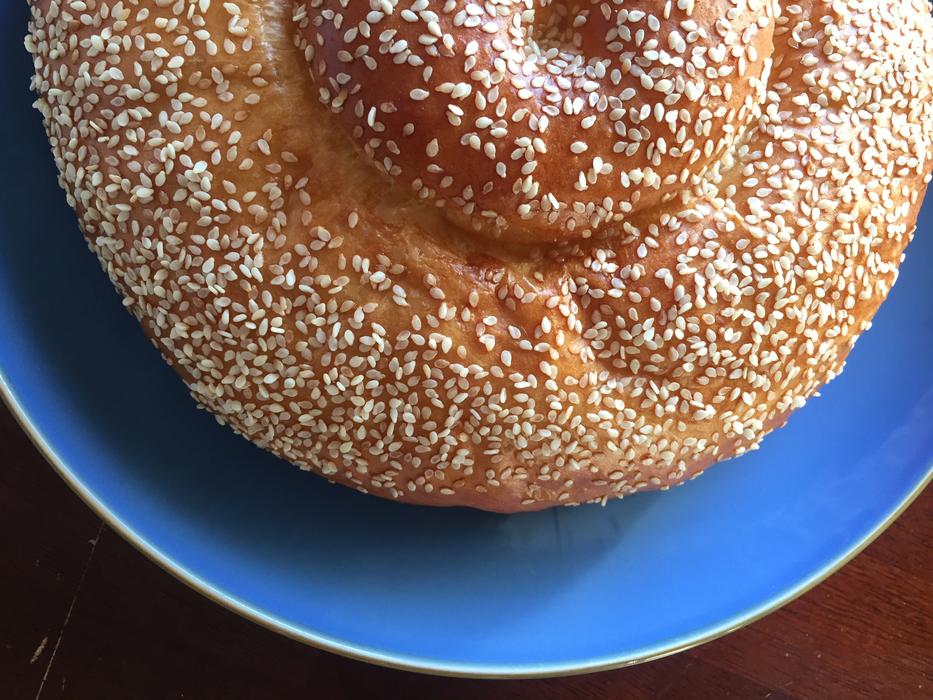 Sesame baked goods on the table