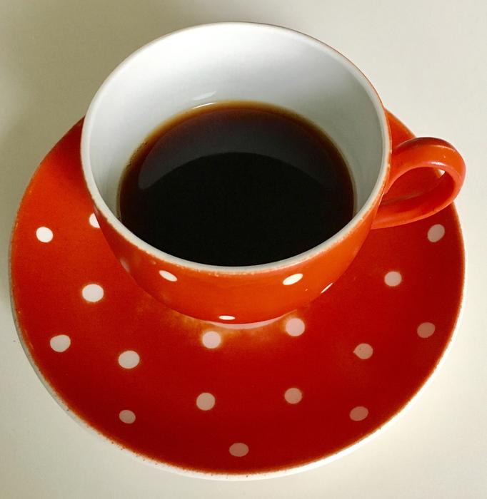 hot coffee in a red mug