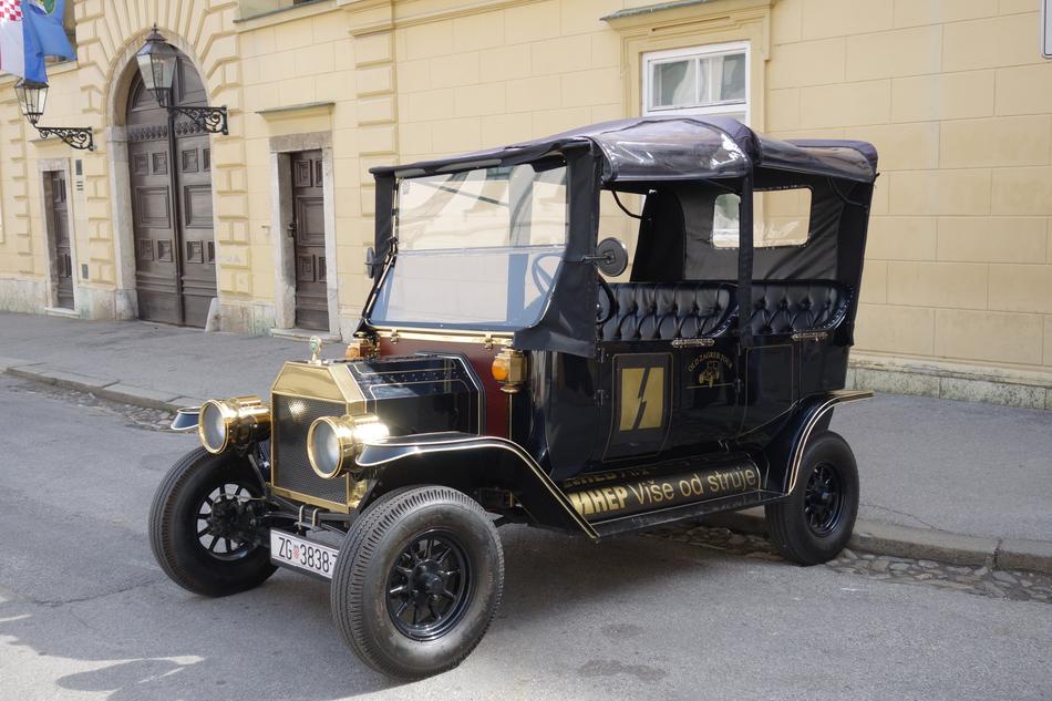 Old Car Vehicle