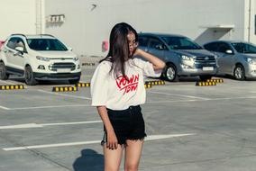 Girl Full Fashion ana cars