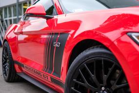 Mustang Gt Red