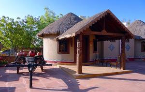Hut Bhunga Rustic