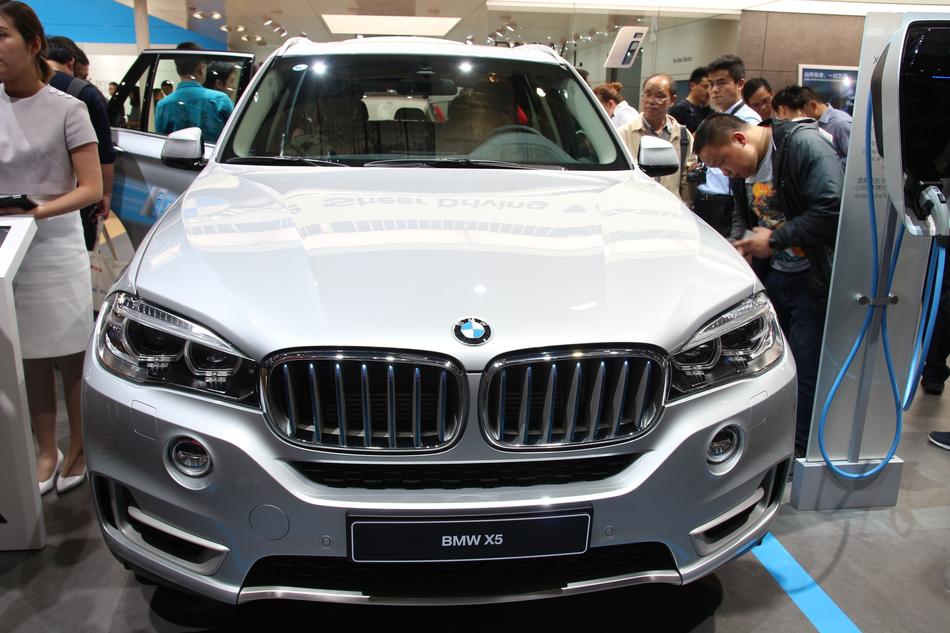Bwm 5 The Shanghai Auto Show 2017