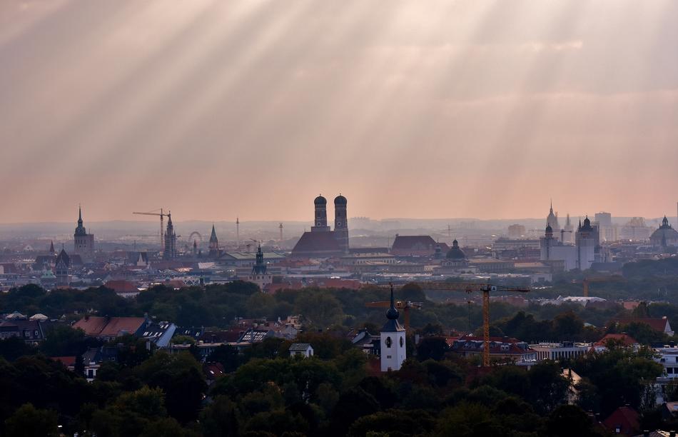 Munich Sunbeam Frauenkirche
