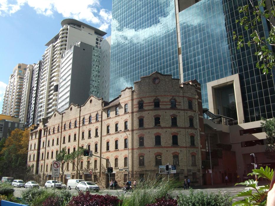 Old And New Skyscrapers in Sydney