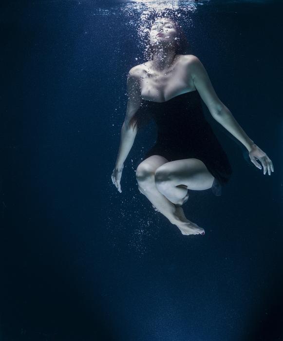 Model Woman Composition