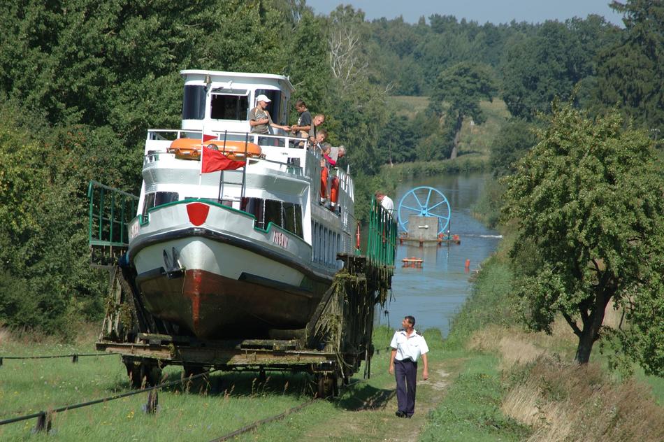 field transportation