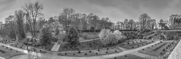 monochrome photo of Public Garden Saint Omer