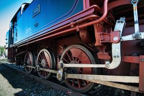 iron red transport