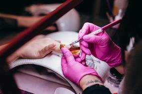 the master does a manicure