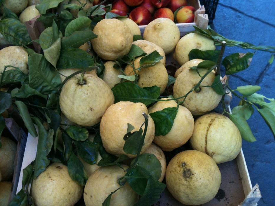 sour ripe lemons